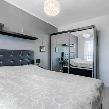 Urbannest Walowa 25c Apartment